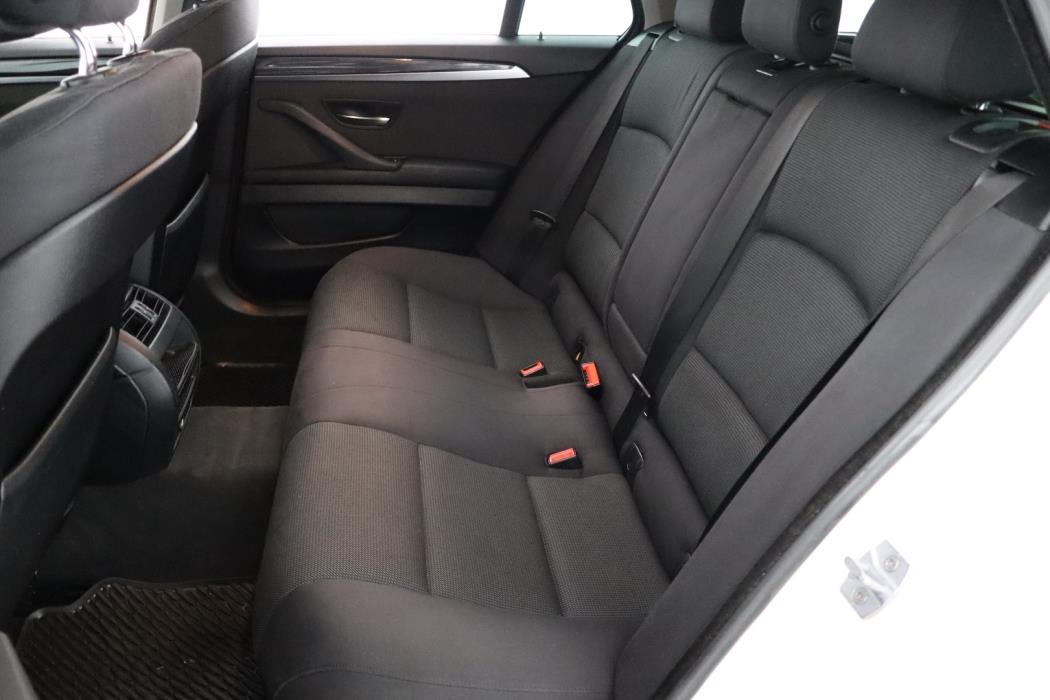 BMW 520 2013