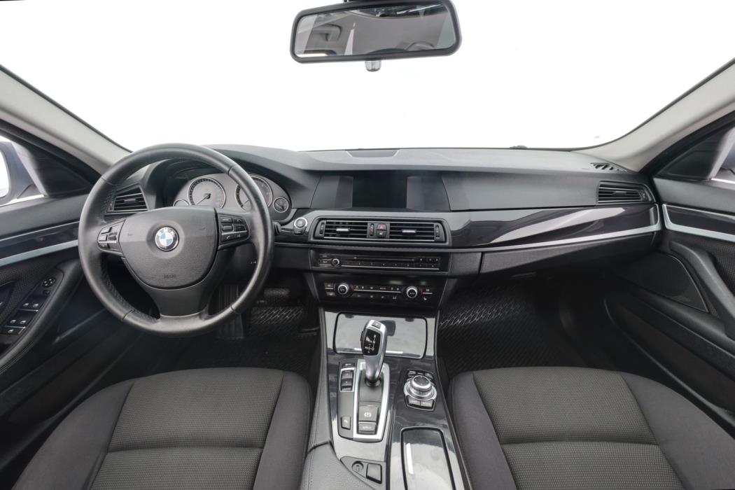 BMW 520 2013