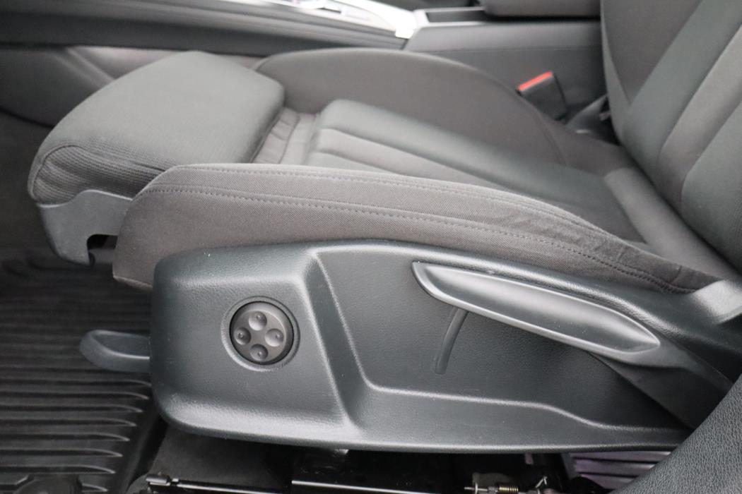 AUDI A4 2018