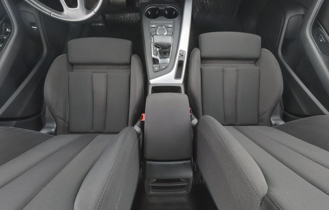 AUDI A4 2018