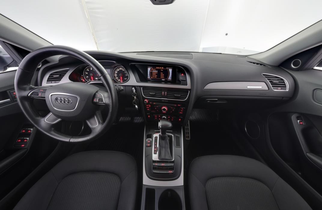 AUDI A4 2013