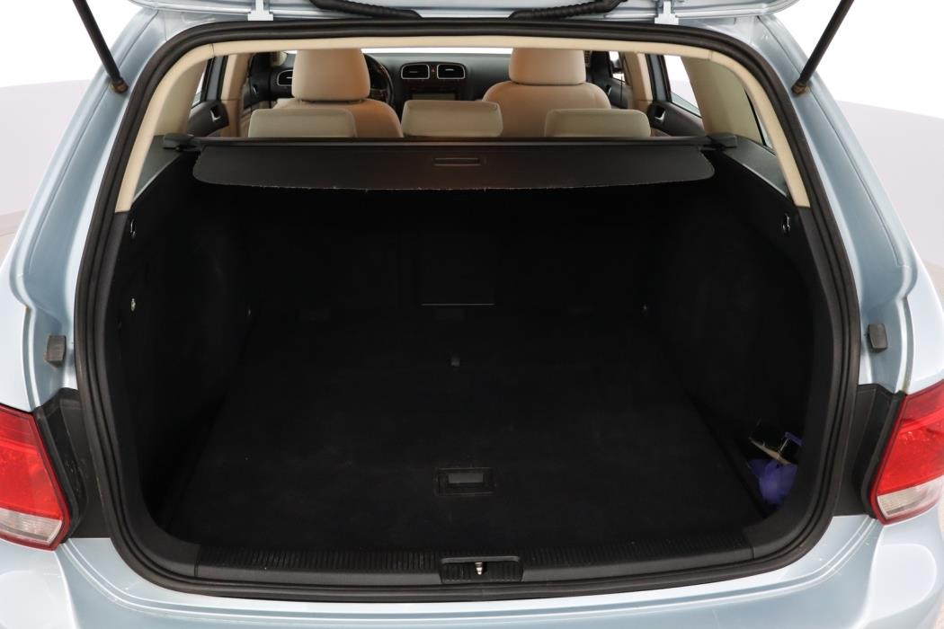 VOLKSWAGEN Golf 2011