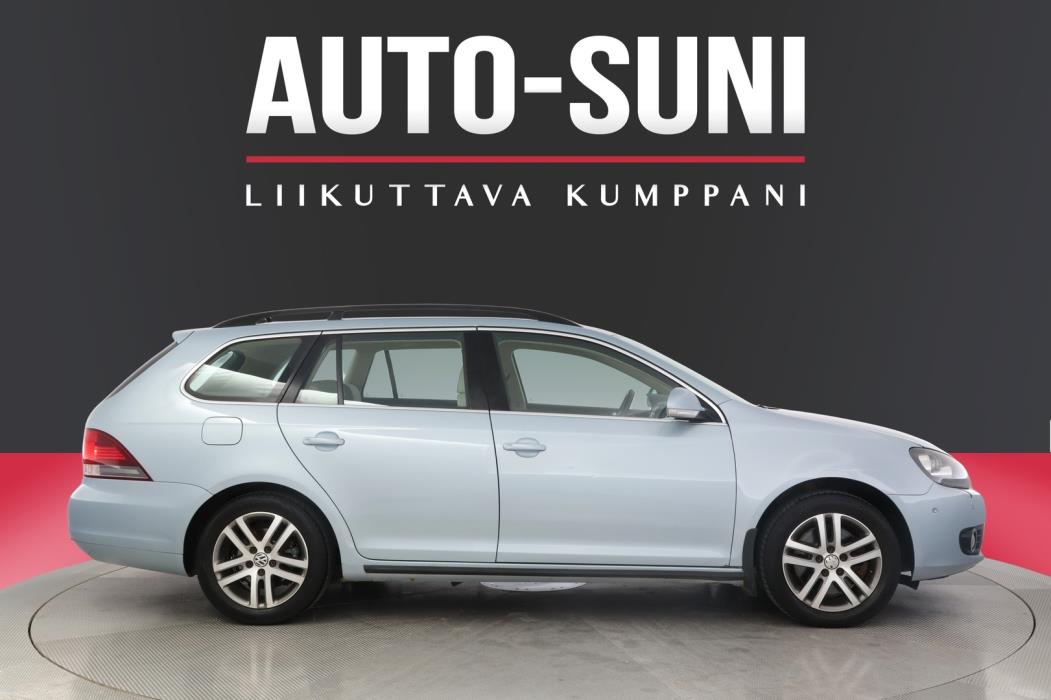 VOLKSWAGEN Golf 2011