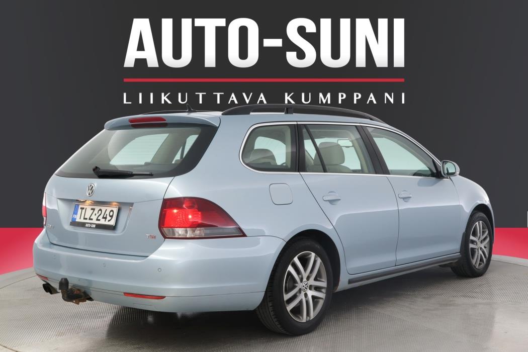 VOLKSWAGEN Golf 2011