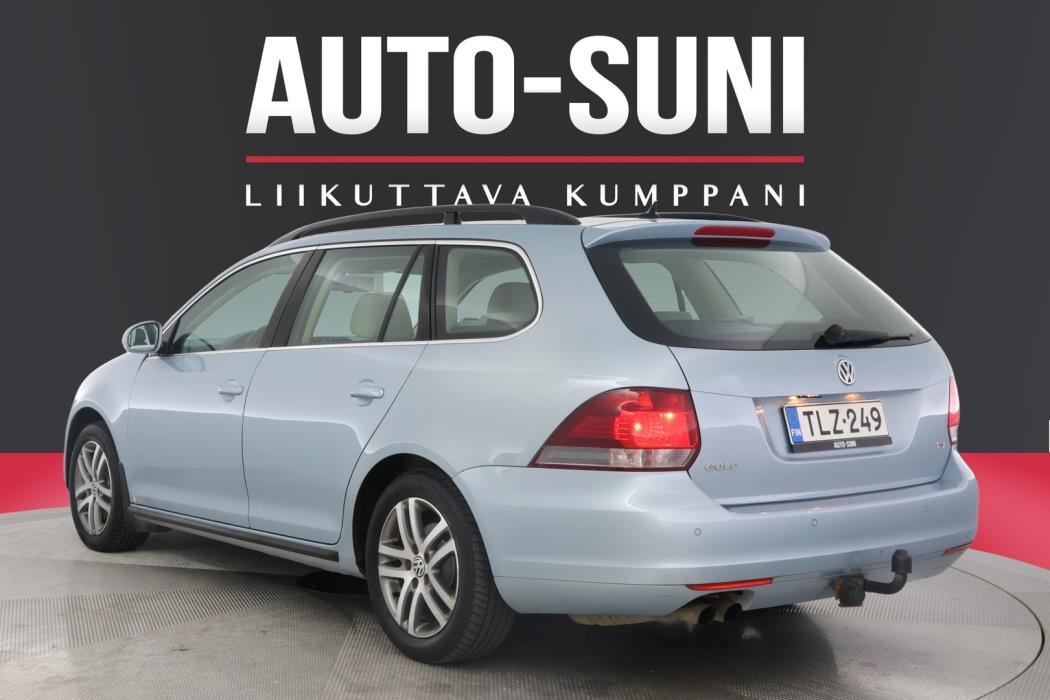 VOLKSWAGEN Golf 2011