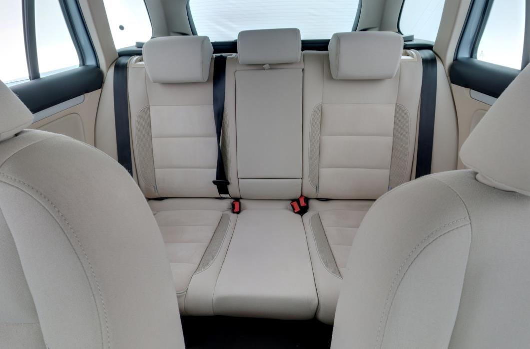VOLKSWAGEN Golf 2011