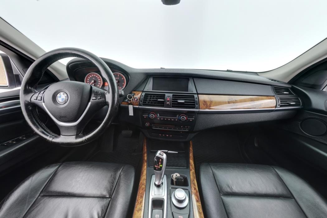 BMW X5 2010