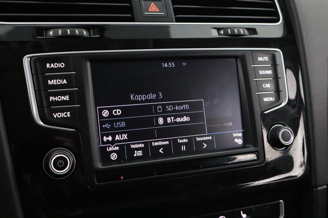 VOLKSWAGEN Golf 2017