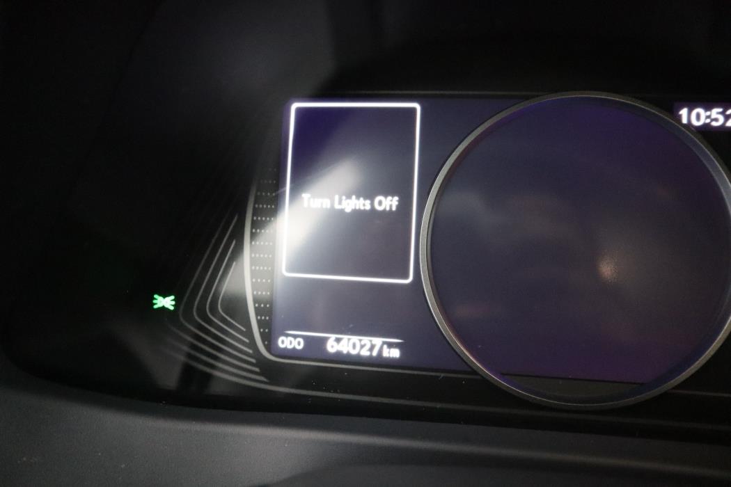 LEXUS UX 2021
