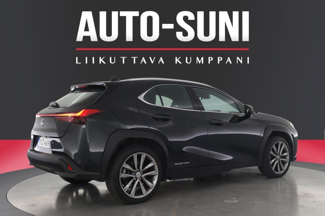 LEXUS UX 2021