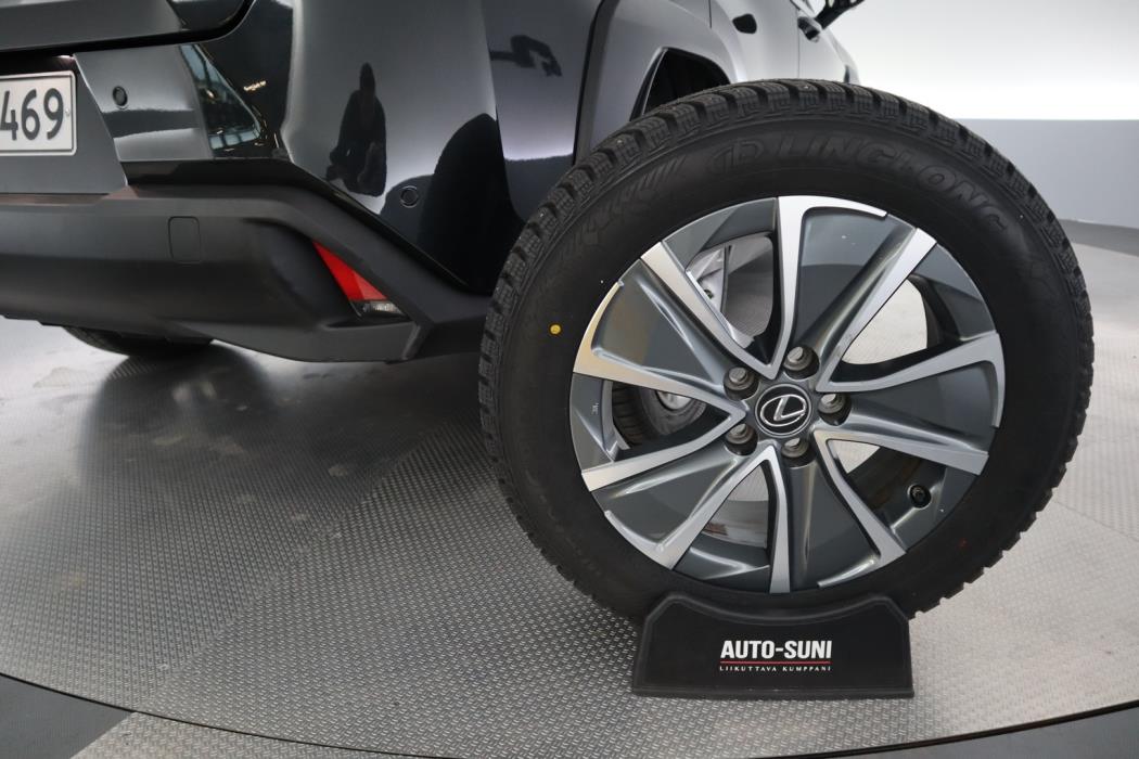 LEXUS UX 2021