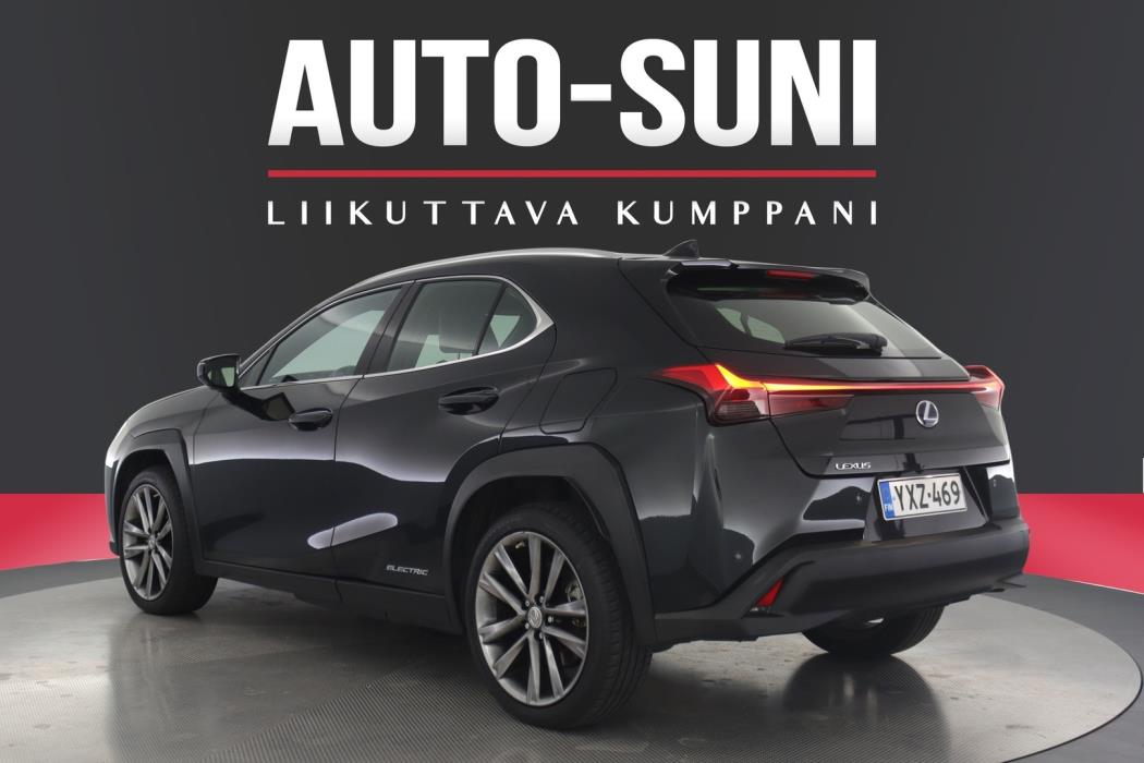 LEXUS UX 2021