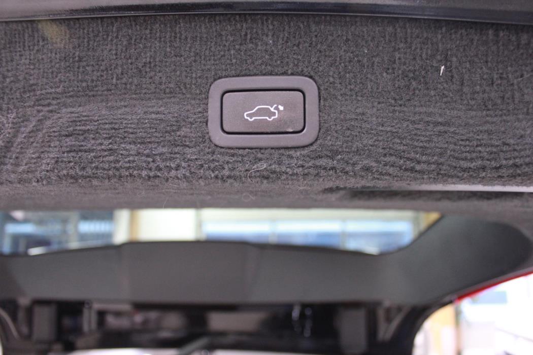 VOLVO XC70 2014