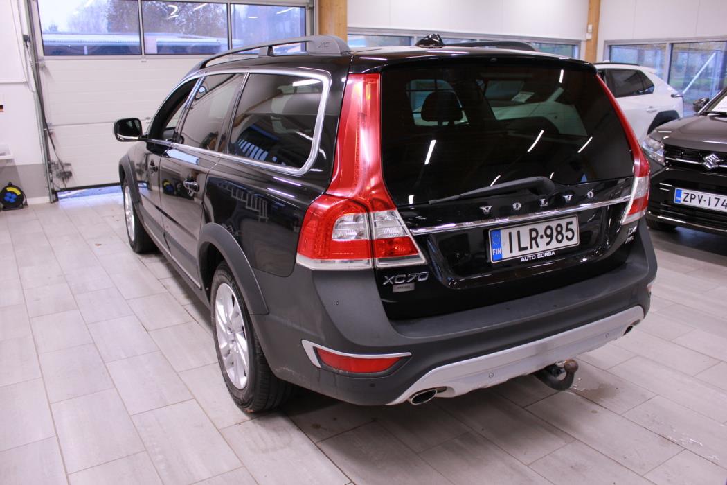 VOLVO XC70 2014