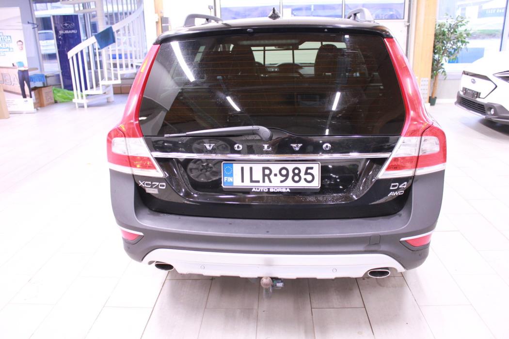VOLVO XC70 2014