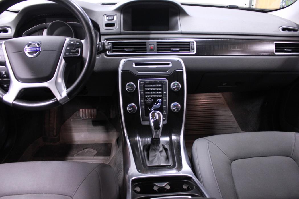 VOLVO XC70 2014