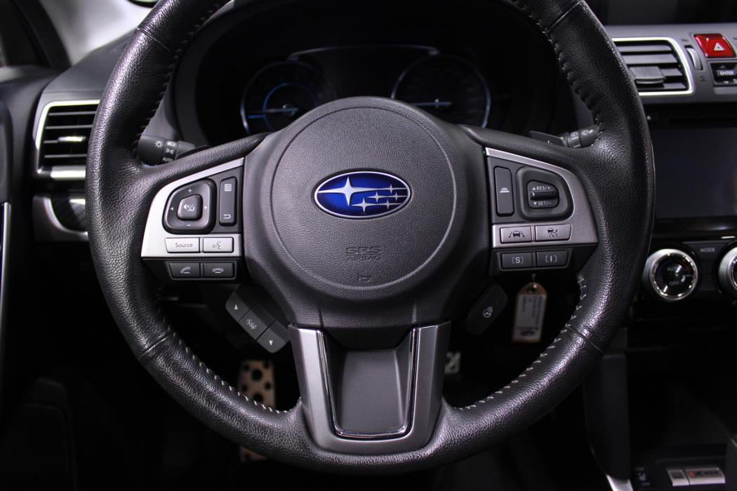 SUBARU Forester 2019