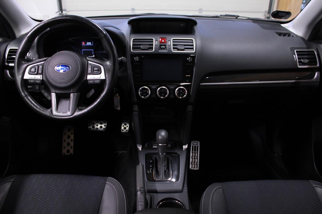SUBARU Forester 2019