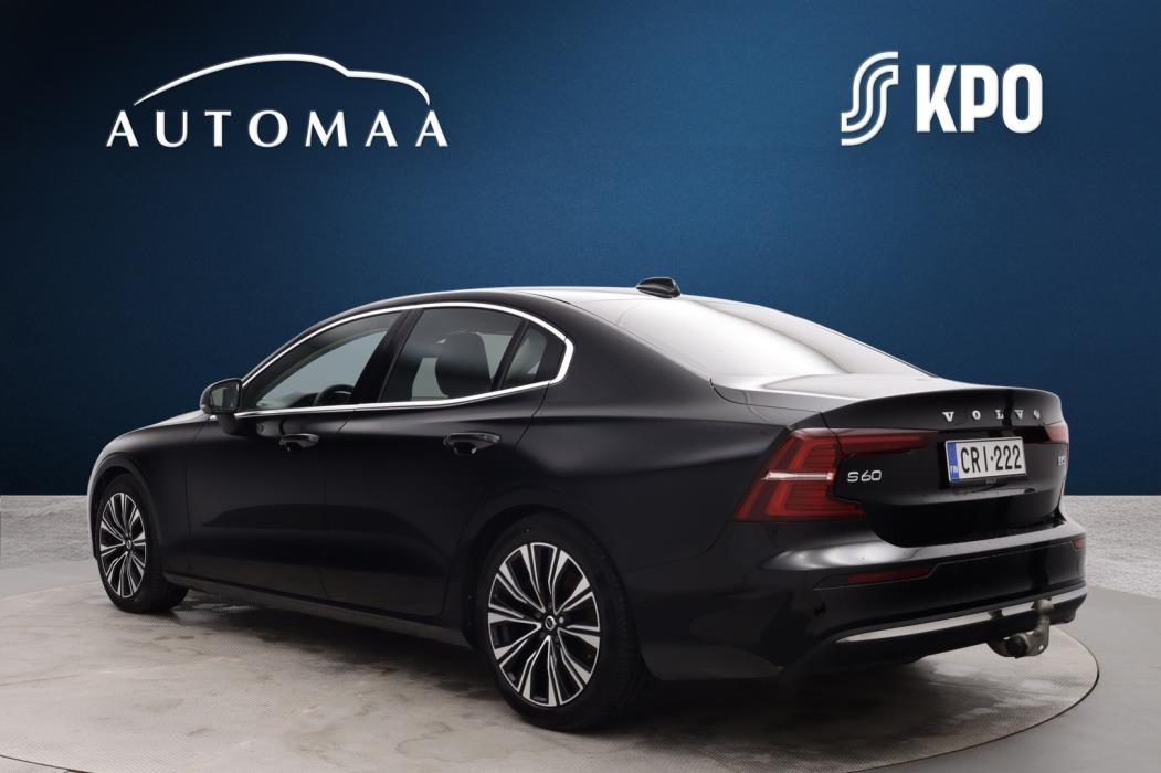 VOLVO S60 2023