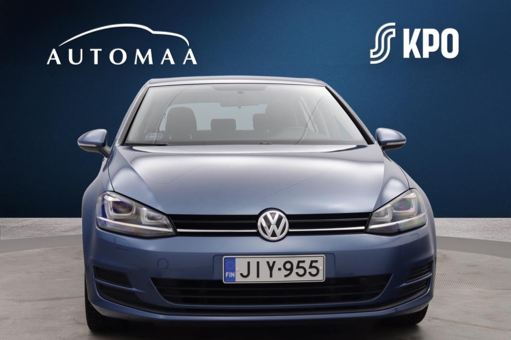 VOLKSWAGEN Golf 2013