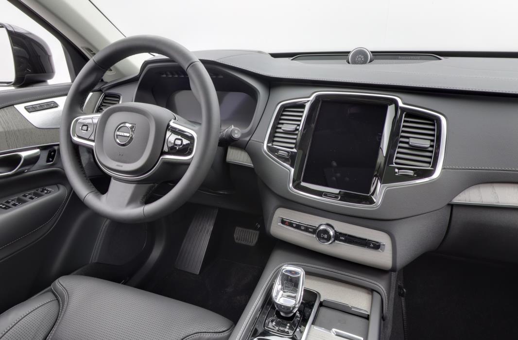VOLVO XC90 2025