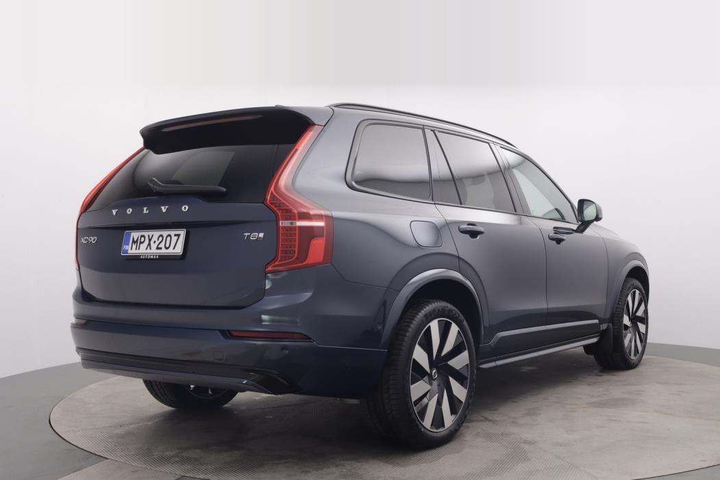 VOLVO XC90 2025