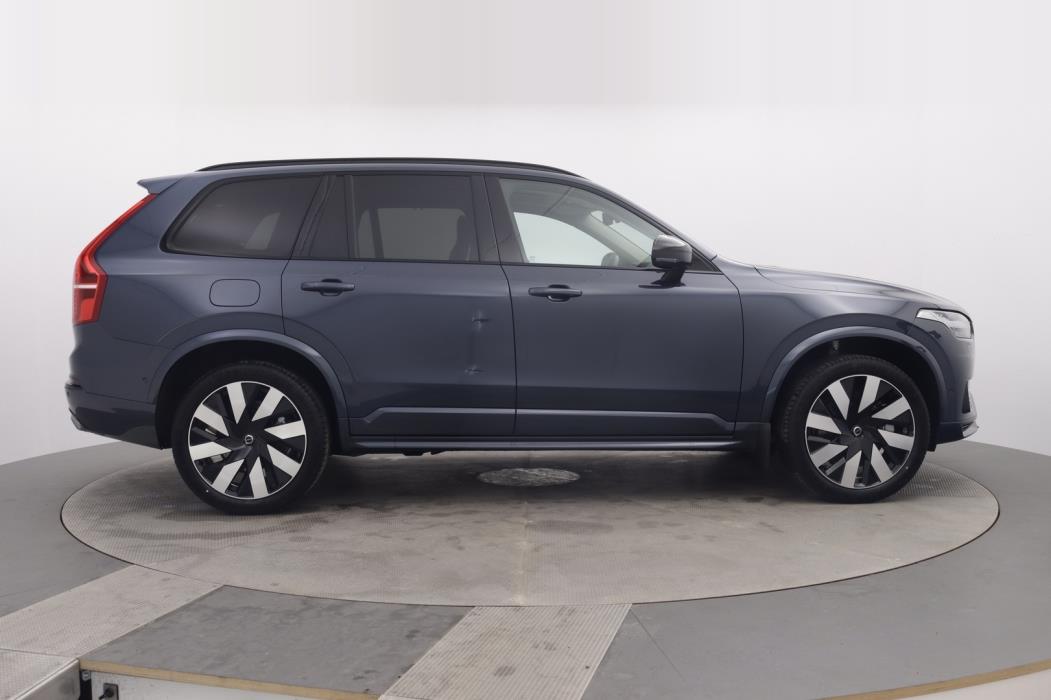 VOLVO XC90 2025