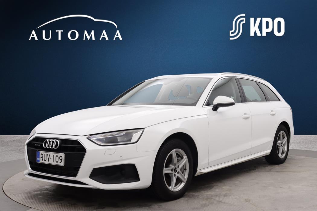 AUDI A4 2023