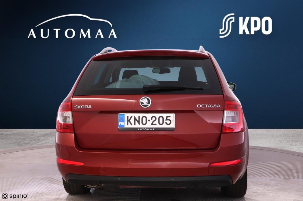 SKODA Octavia 2016