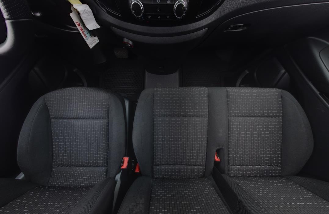 MERCEDES-BENZ Vito 2022