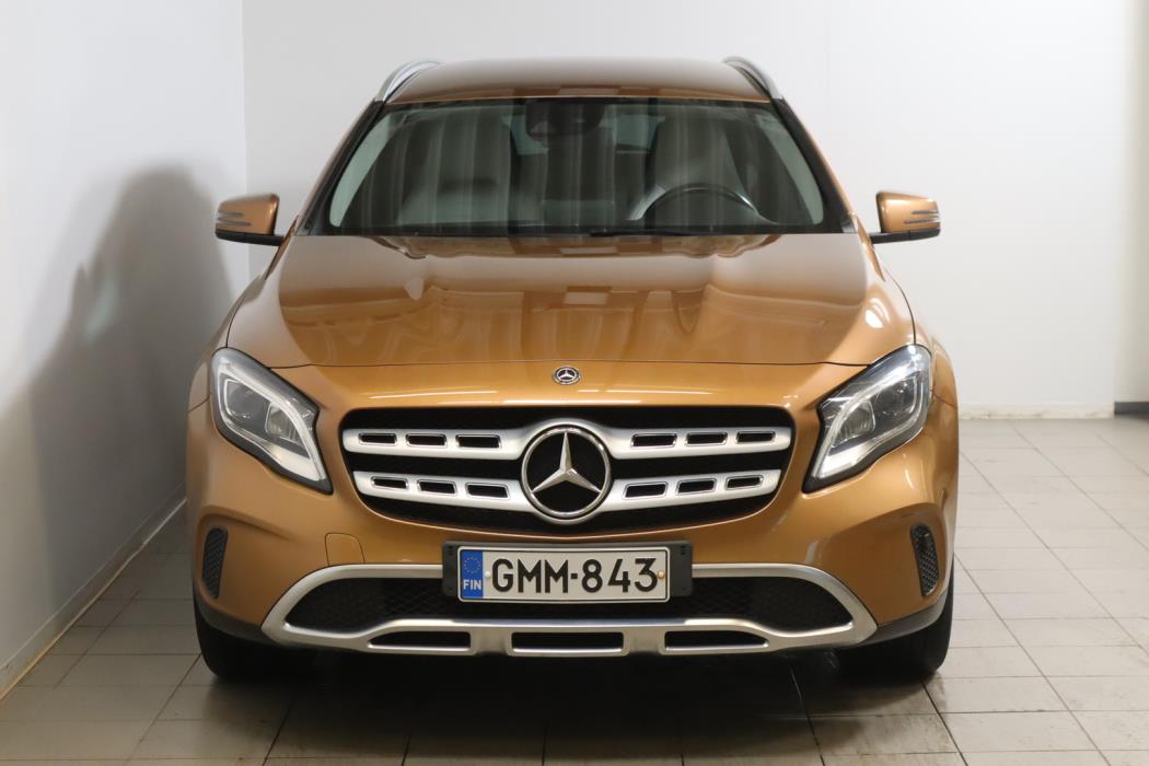 MERCEDES-BENZ GLA 2017