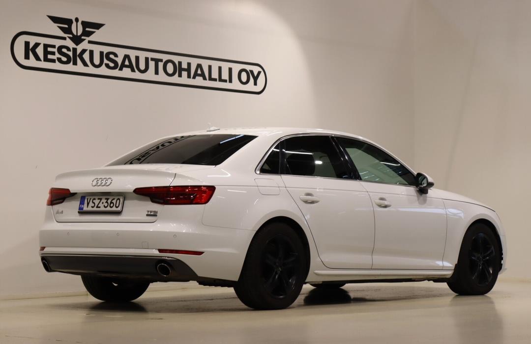 AUDI A4 2016