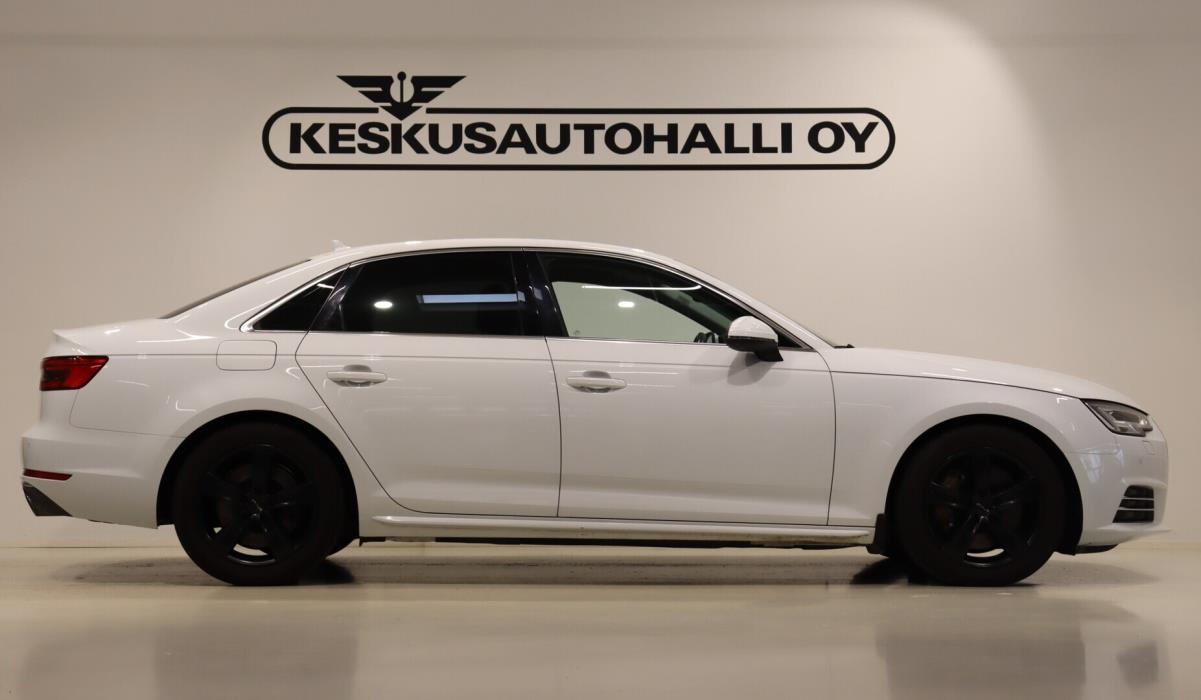 AUDI A4 2016