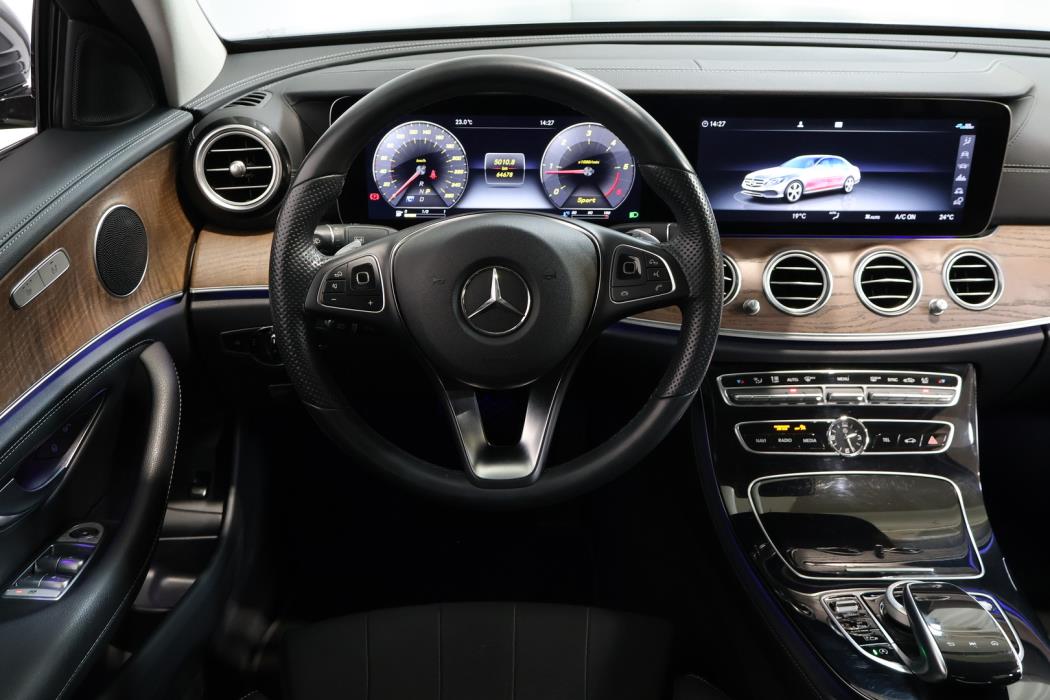 MERCEDES-BENZ E 2017