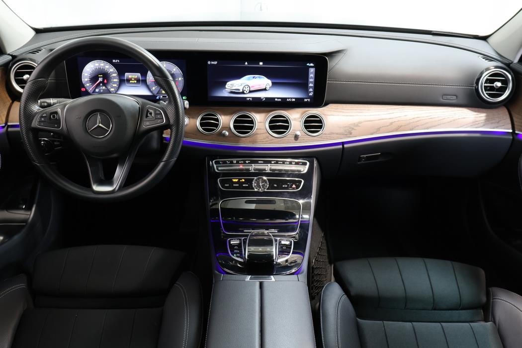 MERCEDES-BENZ E 2017