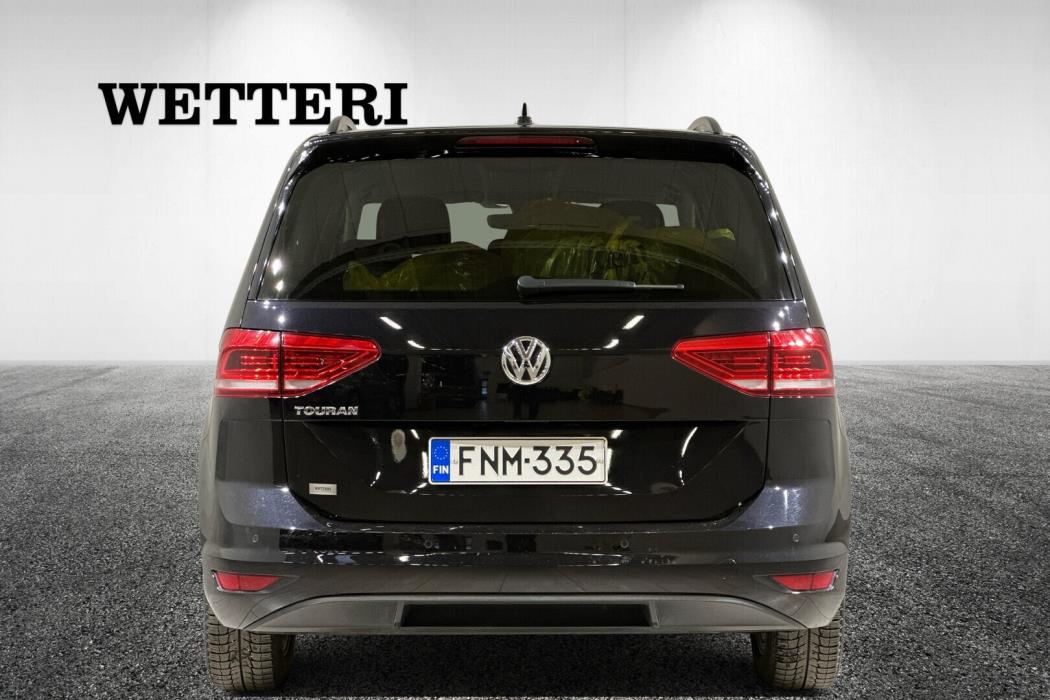 VOLKSWAGEN Touran 2019
