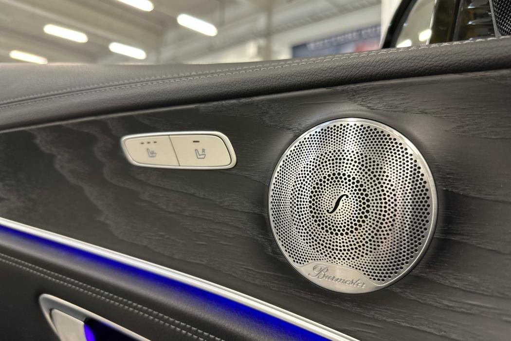 MERCEDES-BENZ E 2018