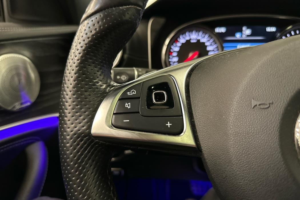 MERCEDES-BENZ E 2018