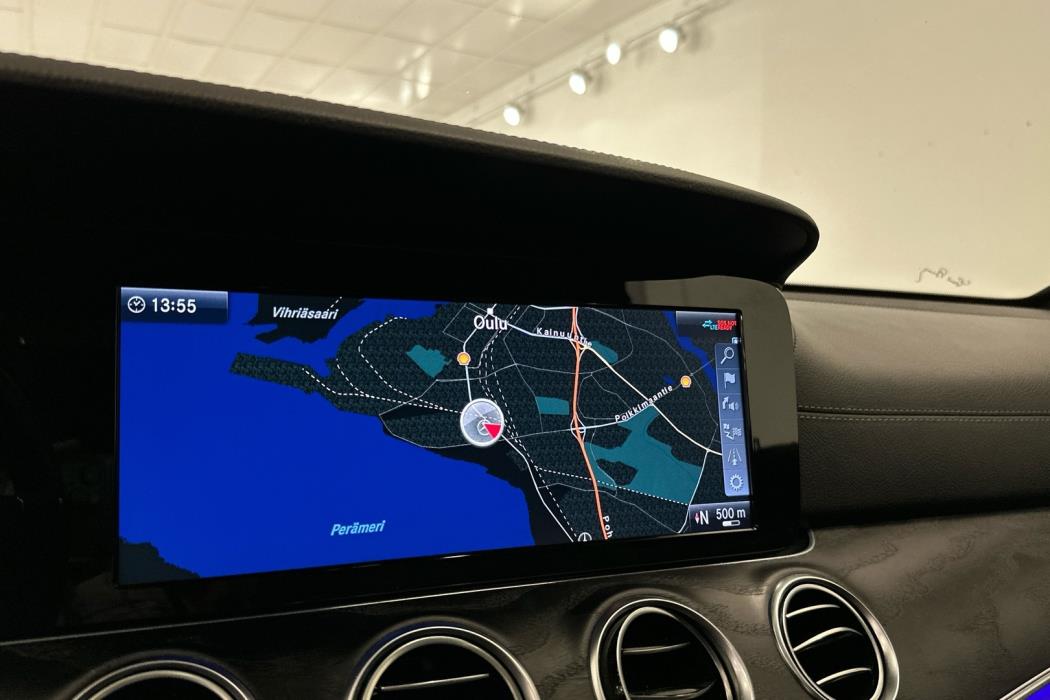 MERCEDES-BENZ E 2018