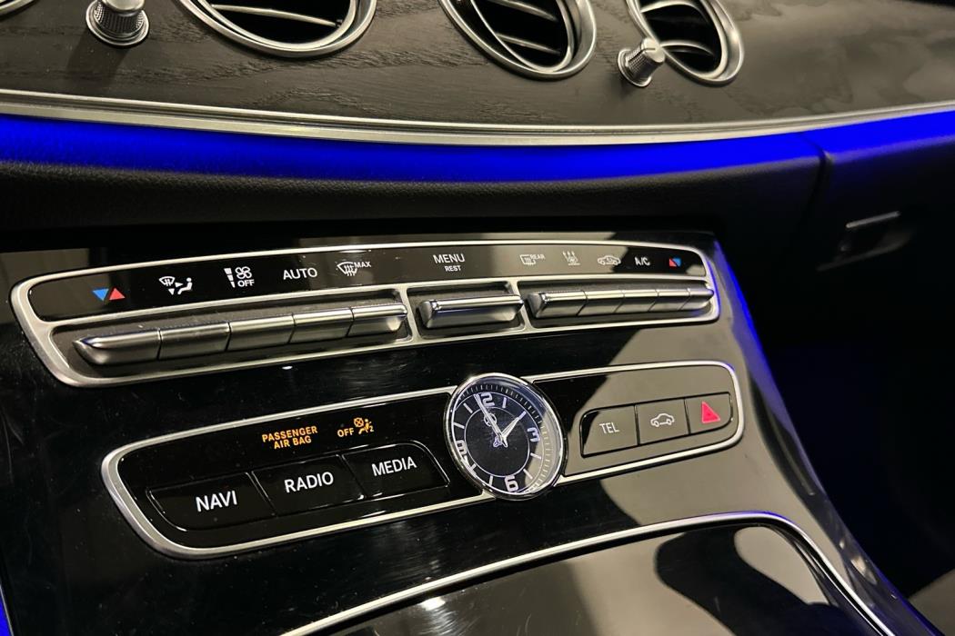 MERCEDES-BENZ E 2018