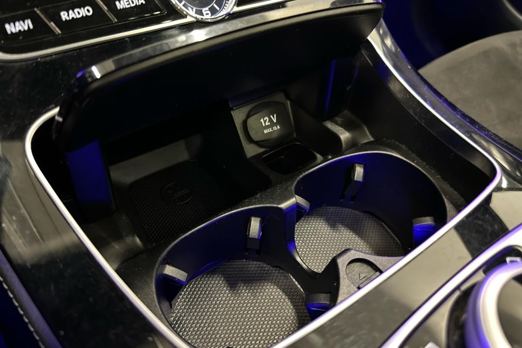 MERCEDES-BENZ E 2018