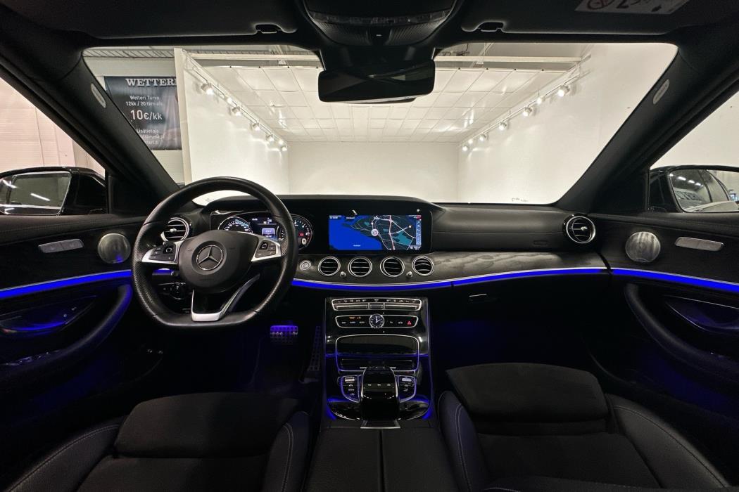 MERCEDES-BENZ E 2018