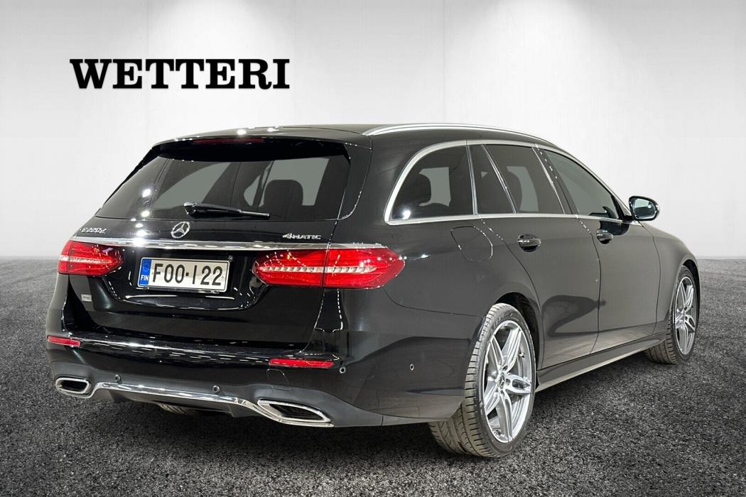 MERCEDES-BENZ E 2018