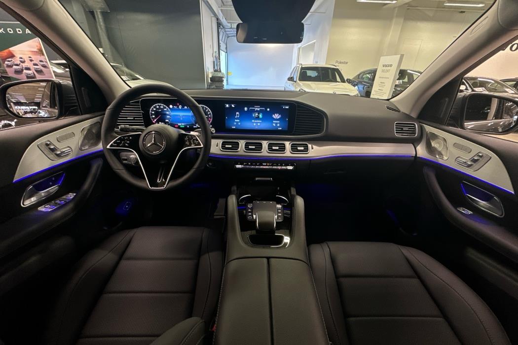 MERCEDES-BENZ GLE 2025