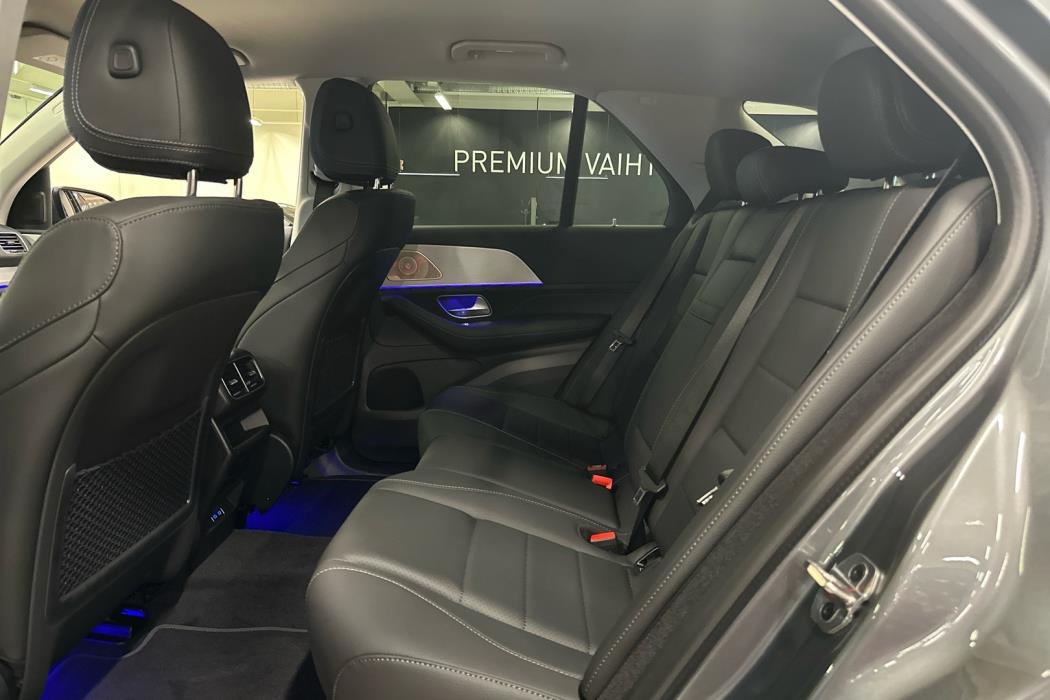 MERCEDES-BENZ GLE 2025