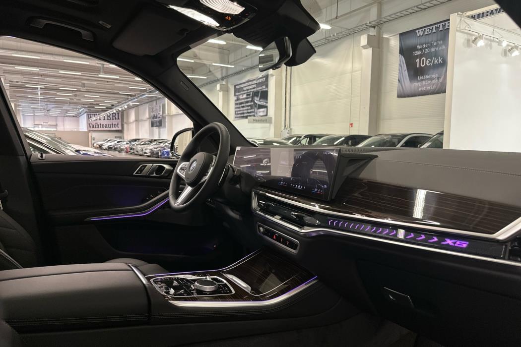 BMW X5 2025