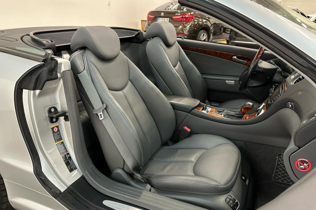 MERCEDES-BENZ SL 2002