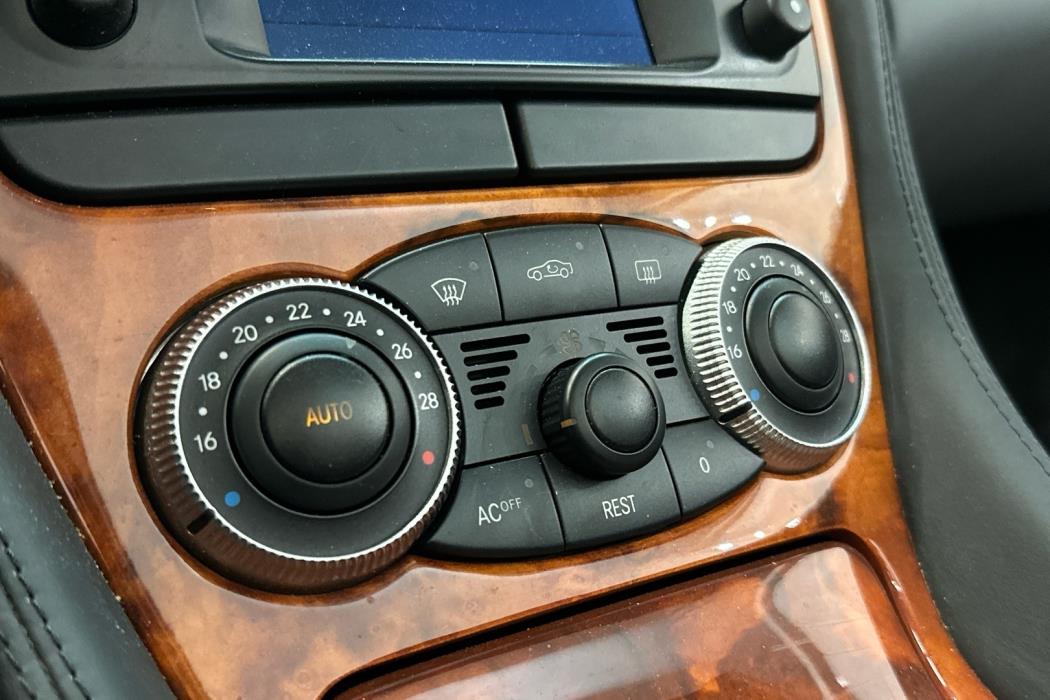 MERCEDES-BENZ SL 2002