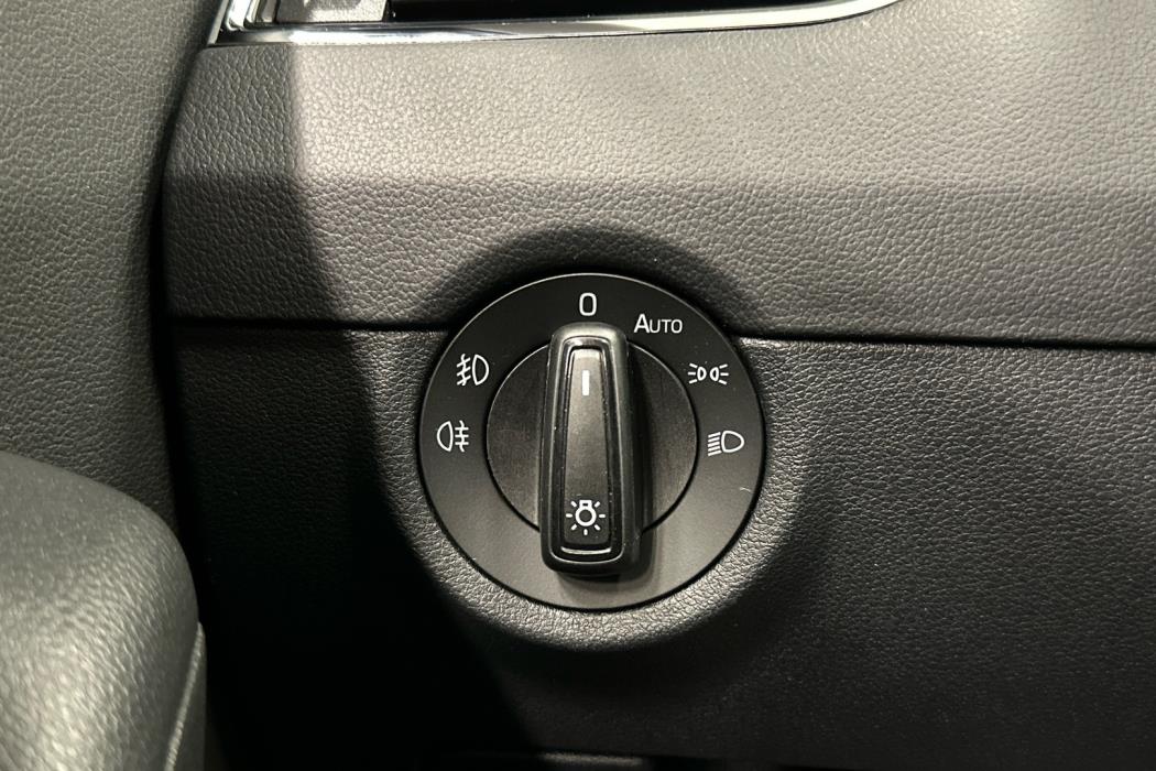 SKODA Octavia 2016