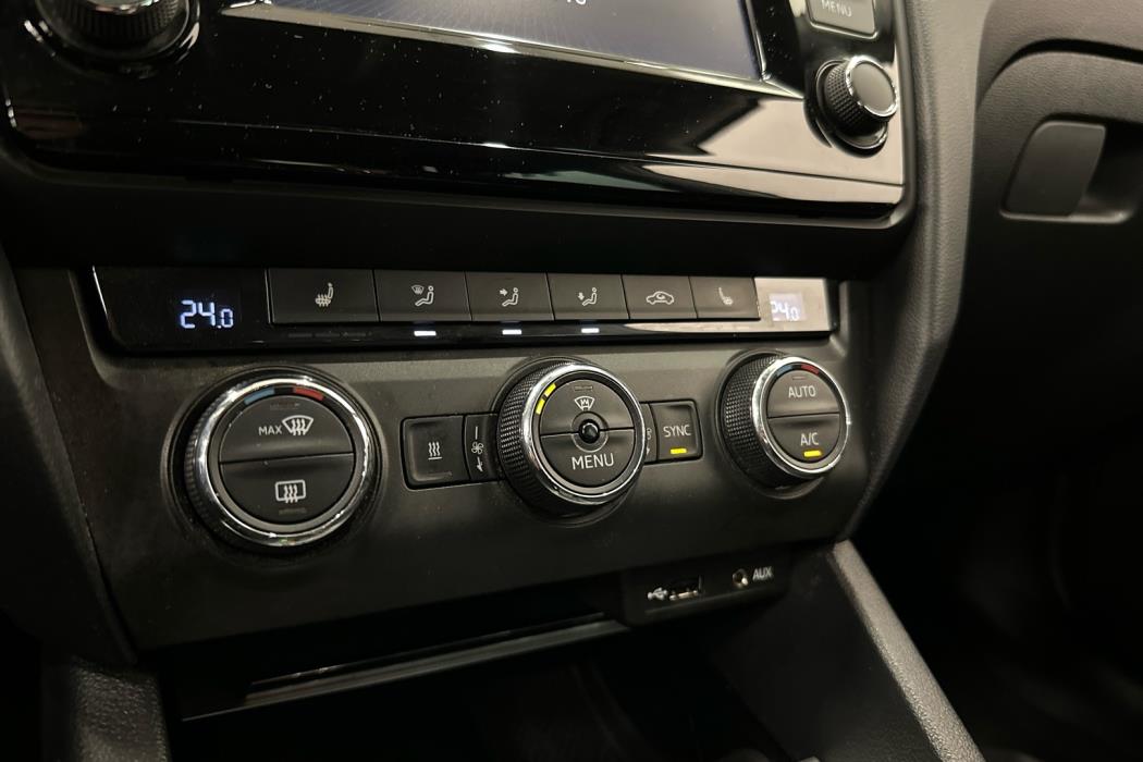 SKODA Octavia 2016